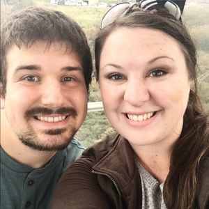 Meet your Posher, Adrienne